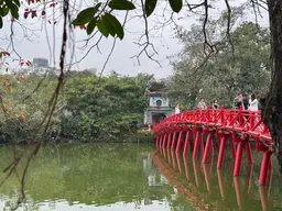 응옥썬 사당